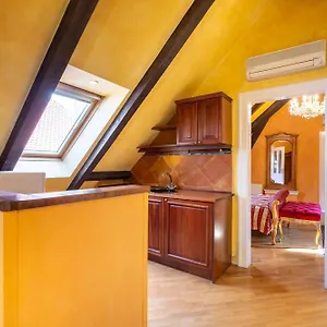 Hotel apartamentowy Nosticova Heritage Praga